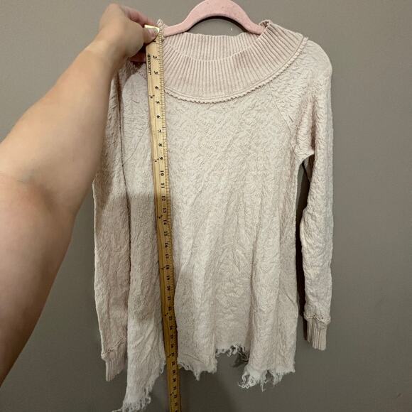 Free People Broken Glass Beige Fringe Trimmed Pullover Tunic Sweater Size XS - Picture 11 of 11